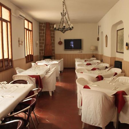 Hotel Rey Nino Ávila المظهر الخارجي الصورة