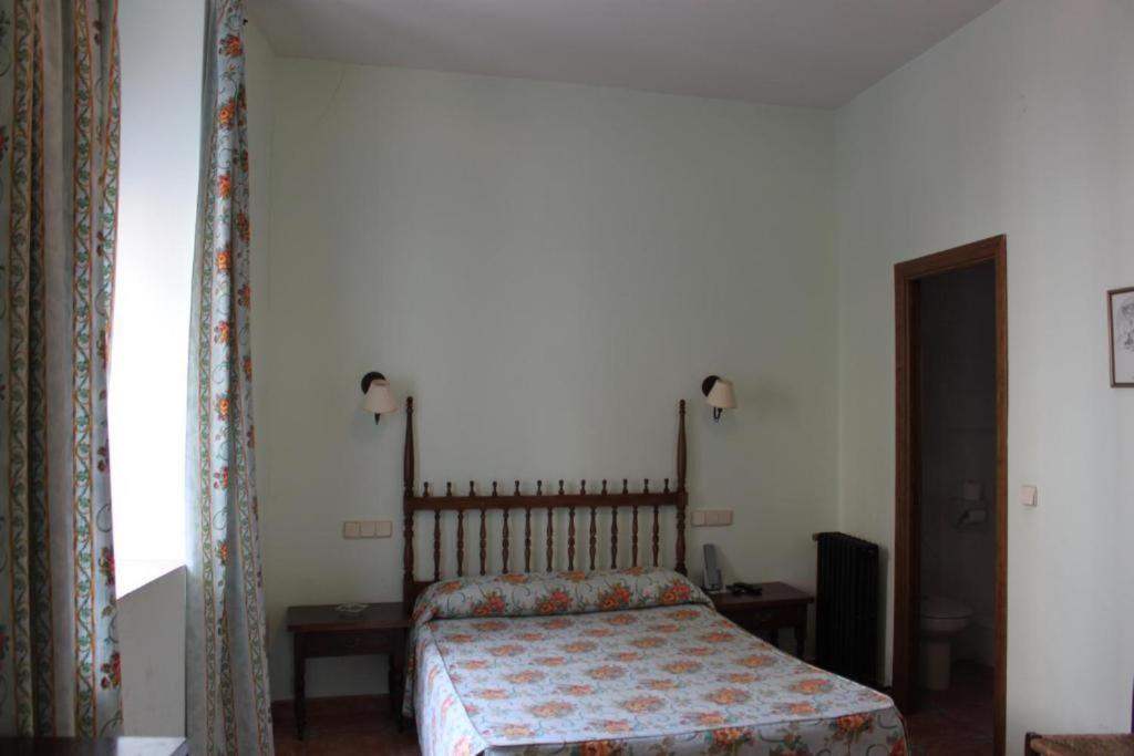 Hotel Rey Nino Ávila المظهر الخارجي الصورة