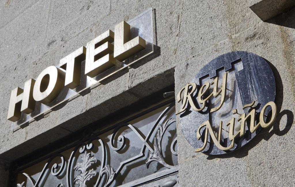 Hotel Rey Nino Ávila المظهر الخارجي الصورة