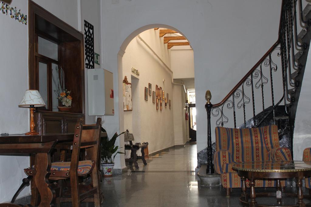 Hotel Rey Nino Ávila المظهر الخارجي الصورة