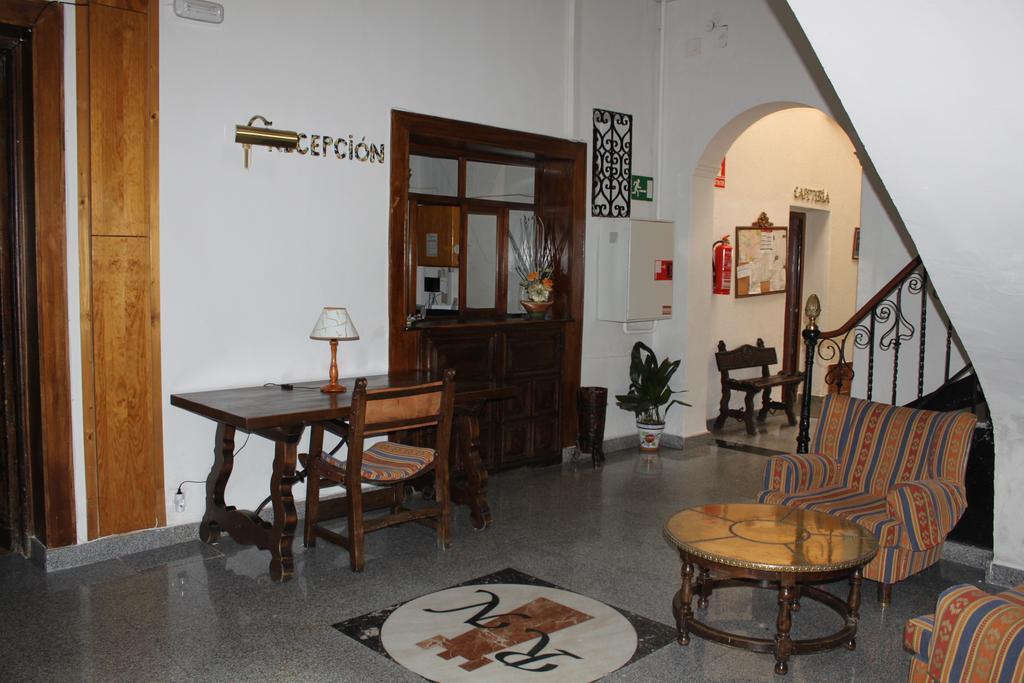 Hotel Rey Nino Ávila المظهر الخارجي الصورة