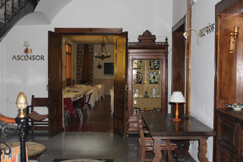 Hotel Rey Nino Ávila المظهر الخارجي الصورة