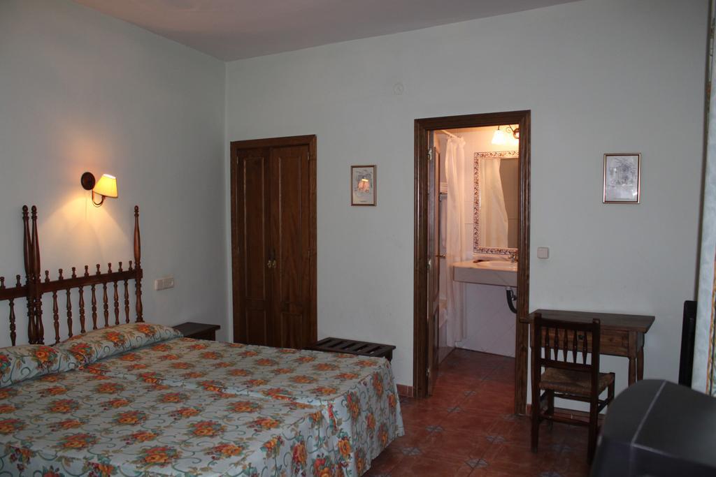 Hotel Rey Nino Ávila المظهر الخارجي الصورة